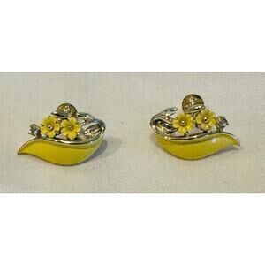 Lisner Vintage Yellow Flower and Rhinestone Earrings signed screw back designer